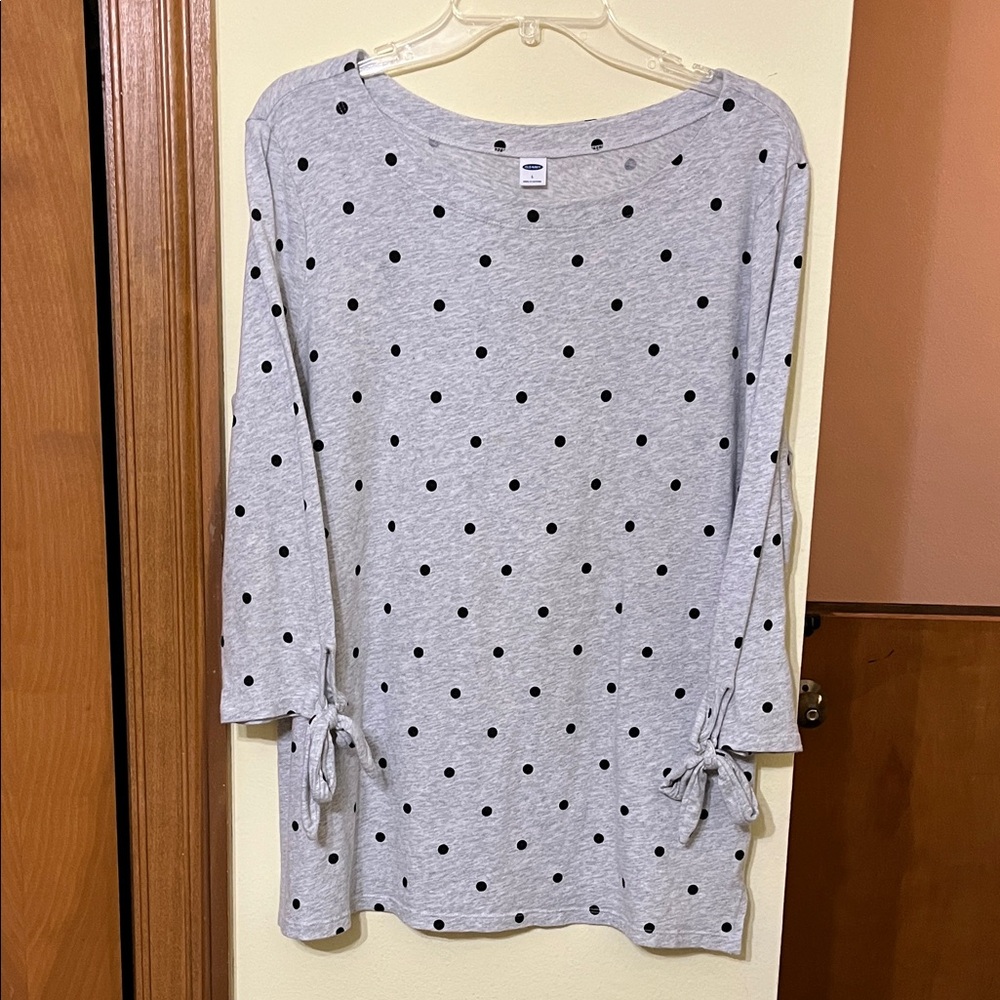 Gray Polka Dot Women's Top